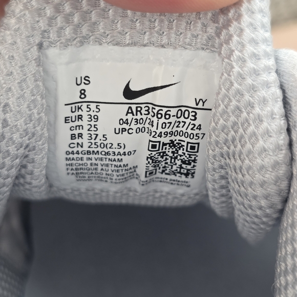 Nike Womens Shox TL Pure Platinum Metallic Silver Shoes Sneakers AR3566-003 Sz 8 - Picture 10 of 10